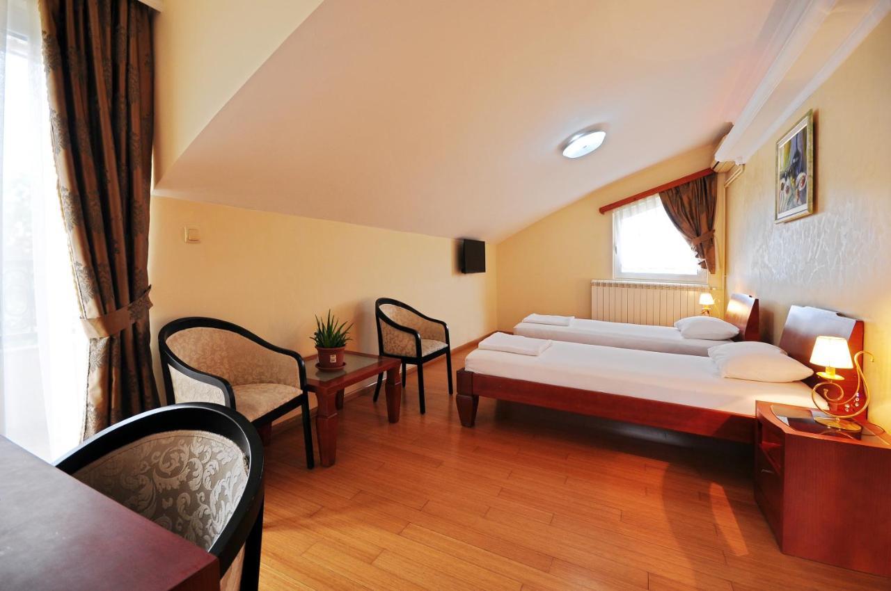 Sunny Hill Apartments & Aqua Park Vrnjačka Banja Dış mekan fotoğraf
