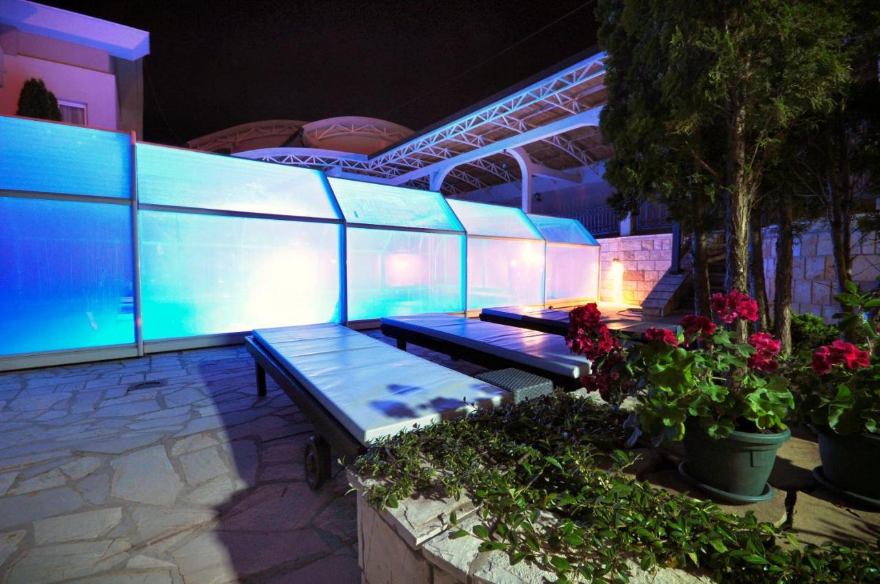 Sunny Hill Apartments & Aqua Park Vrnjačka Banja Dış mekan fotoğraf