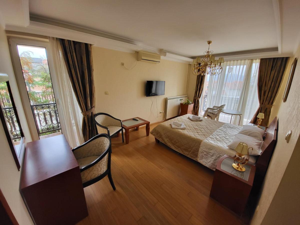 Sunny Hill Apartments & Aqua Park Vrnjačka Banja Dış mekan fotoğraf
