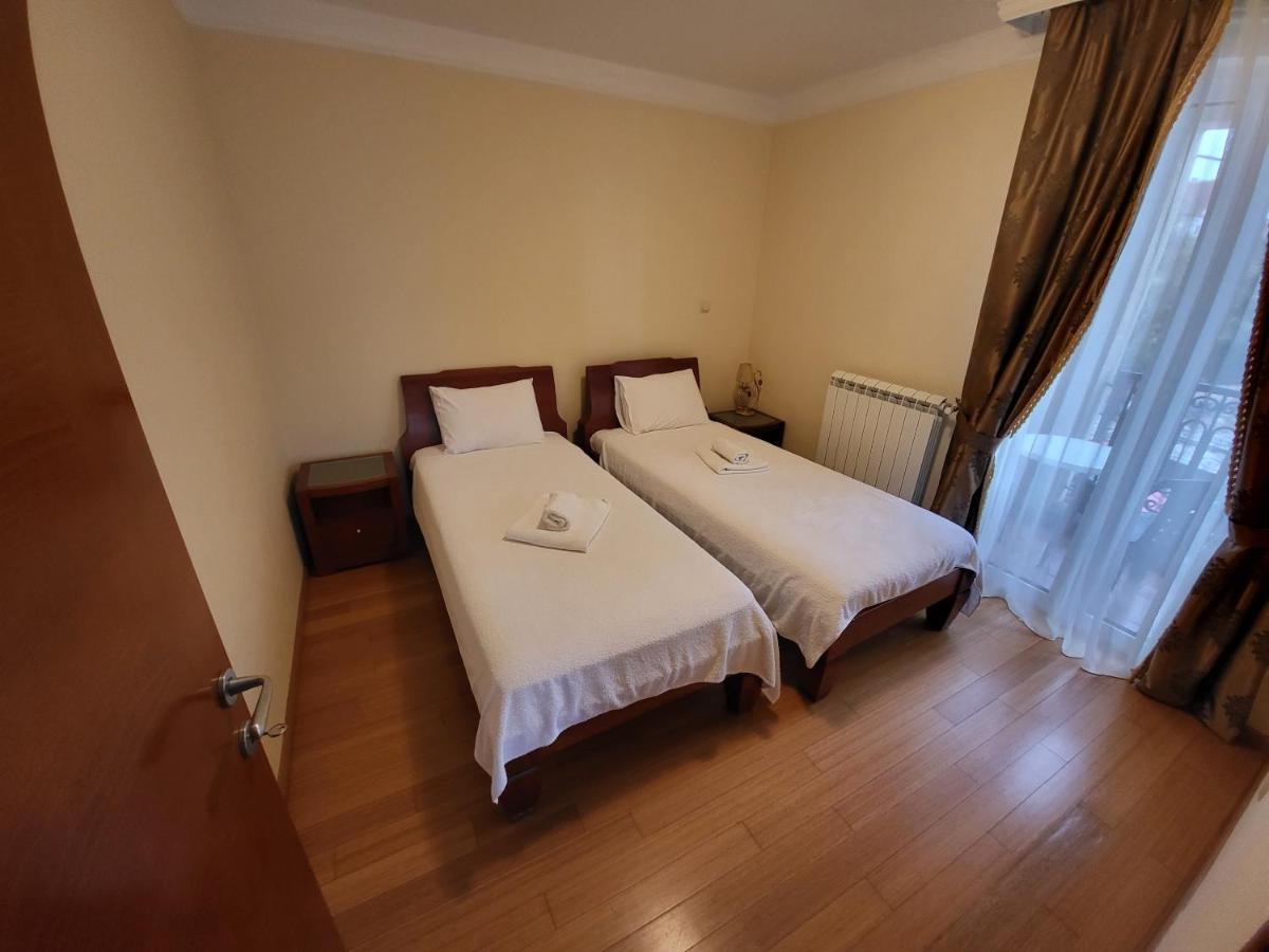 Sunny Hill Apartments & Aqua Park Vrnjačka Banja Dış mekan fotoğraf