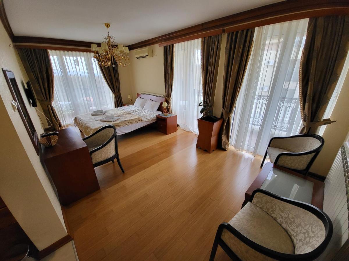 Sunny Hill Apartments & Aqua Park Vrnjačka Banja Dış mekan fotoğraf