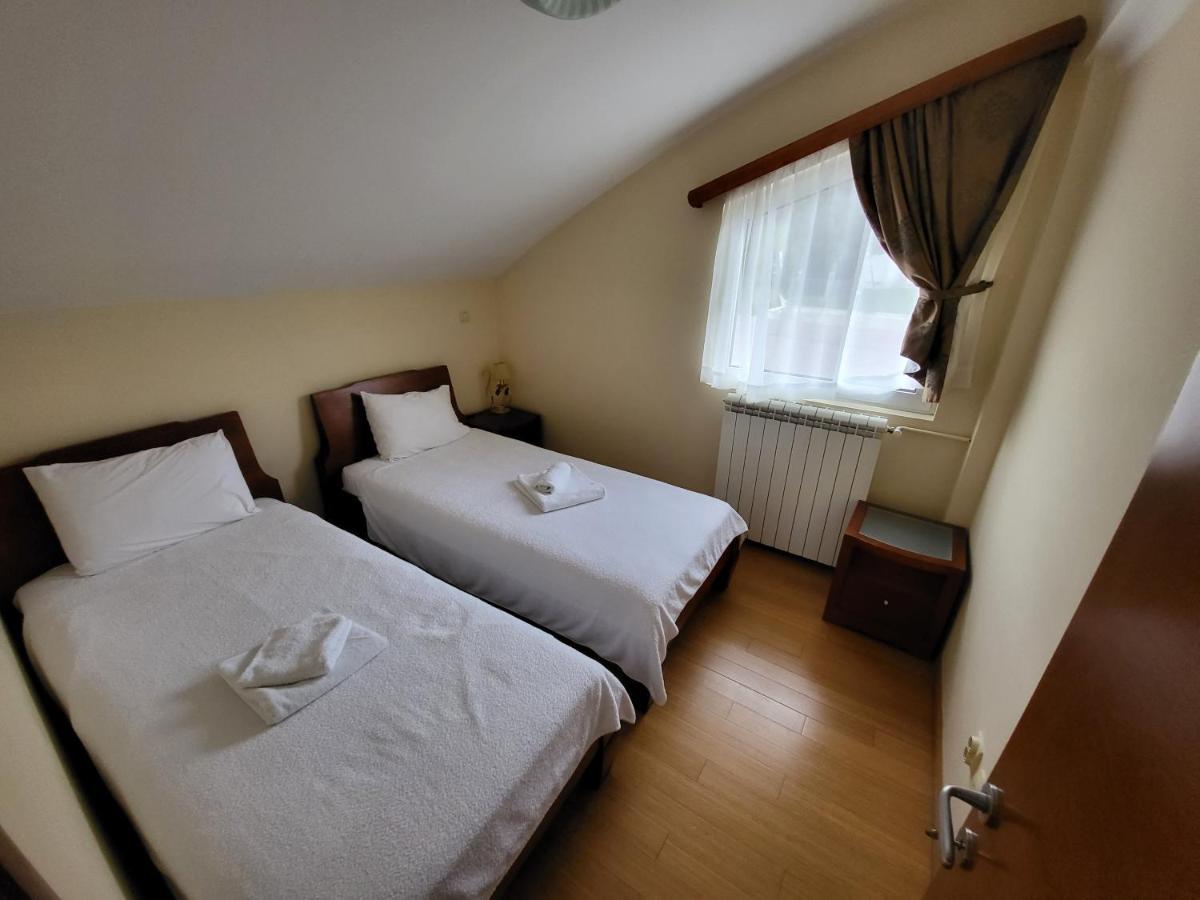 Sunny Hill Apartments & Aqua Park Vrnjačka Banja Dış mekan fotoğraf