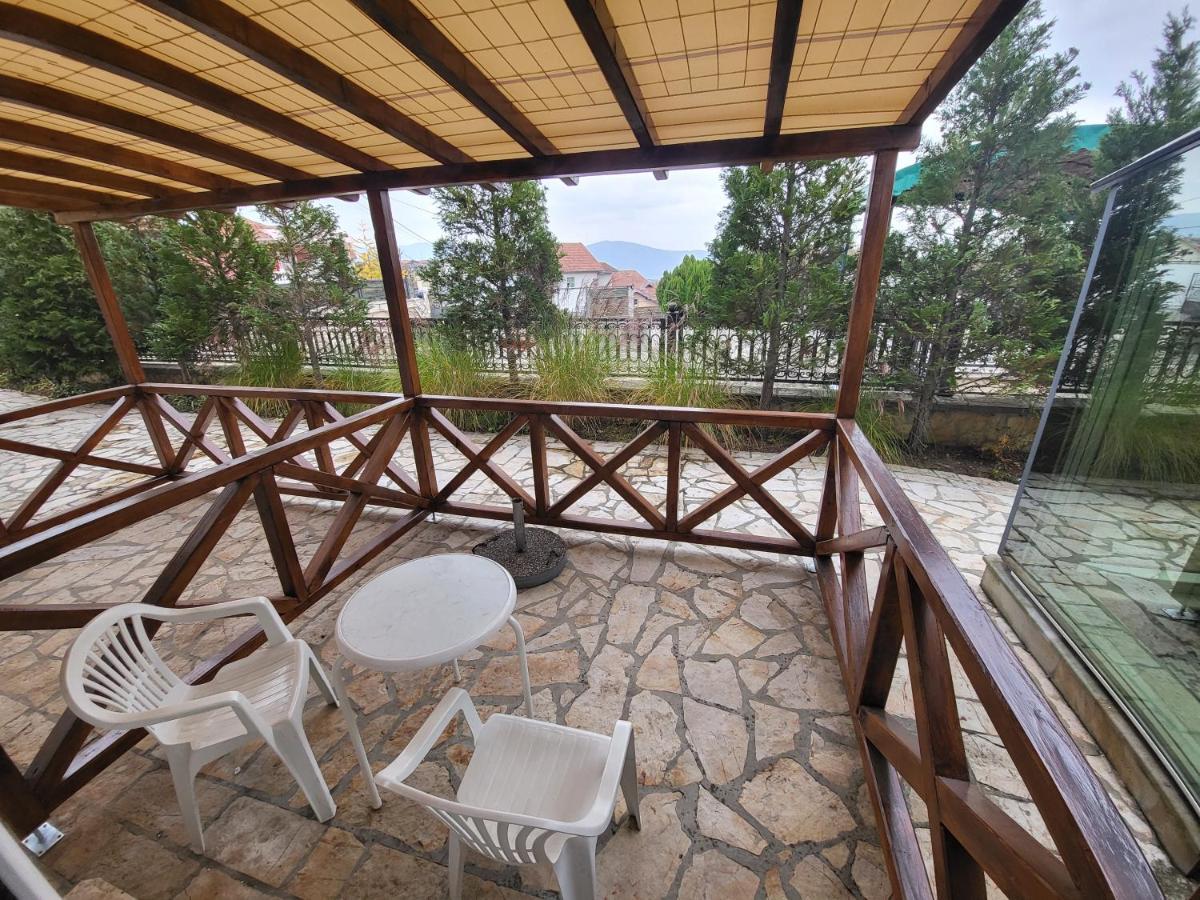 Sunny Hill Apartments & Aqua Park Vrnjačka Banja Dış mekan fotoğraf