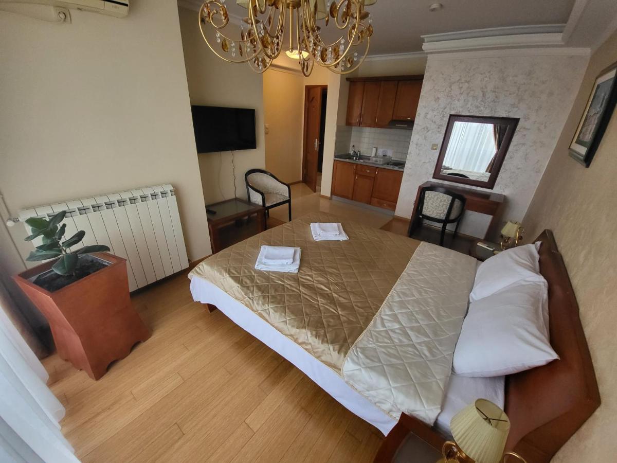 Sunny Hill Apartments & Aqua Park Vrnjačka Banja Dış mekan fotoğraf