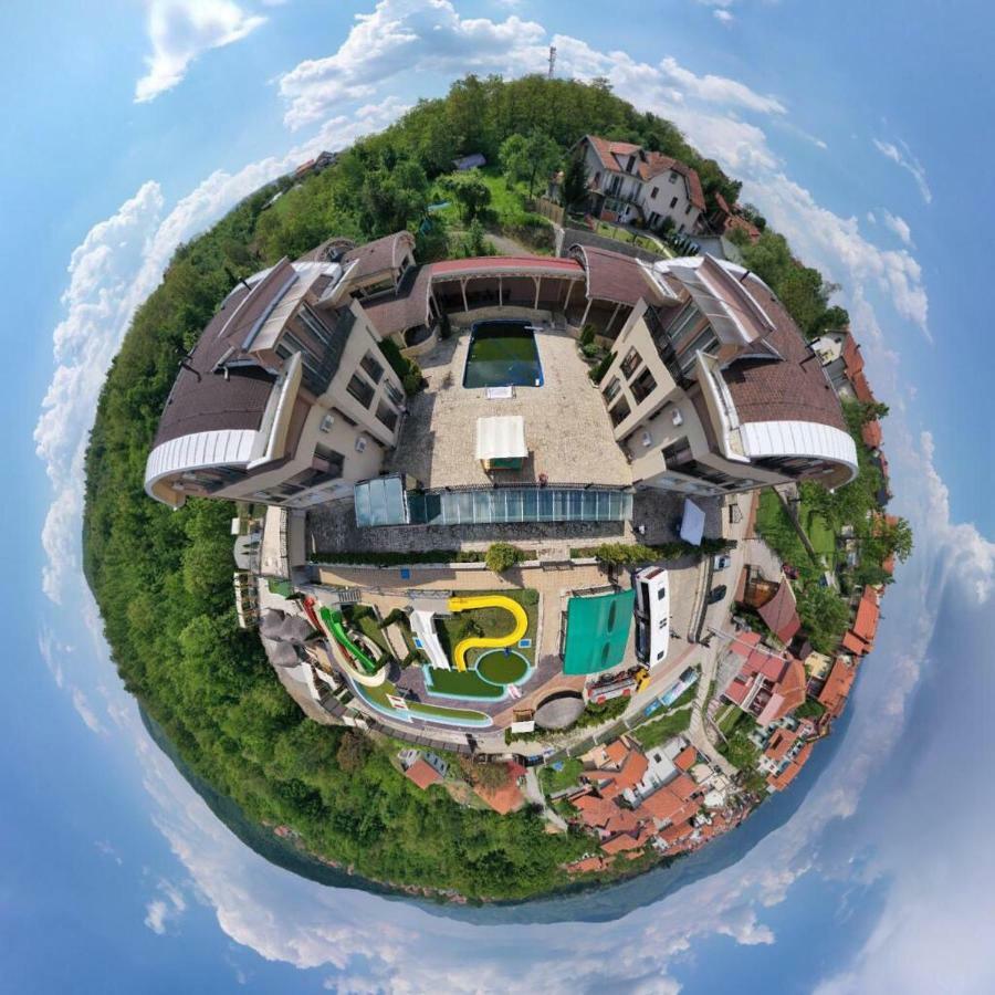 Sunny Hill Apartments & Aqua Park Vrnjačka Banja Dış mekan fotoğraf