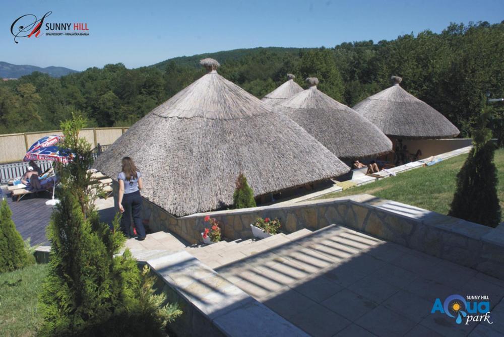 Sunny Hill Apartments & Aqua Park Vrnjačka Banja Dış mekan fotoğraf